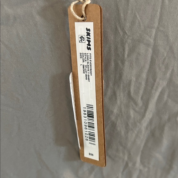 SKIMS Smoke Long Sleeve Women's Top Fits everybody style - Picture 3 of 5